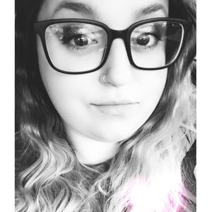 Meet your Posher, Veronica